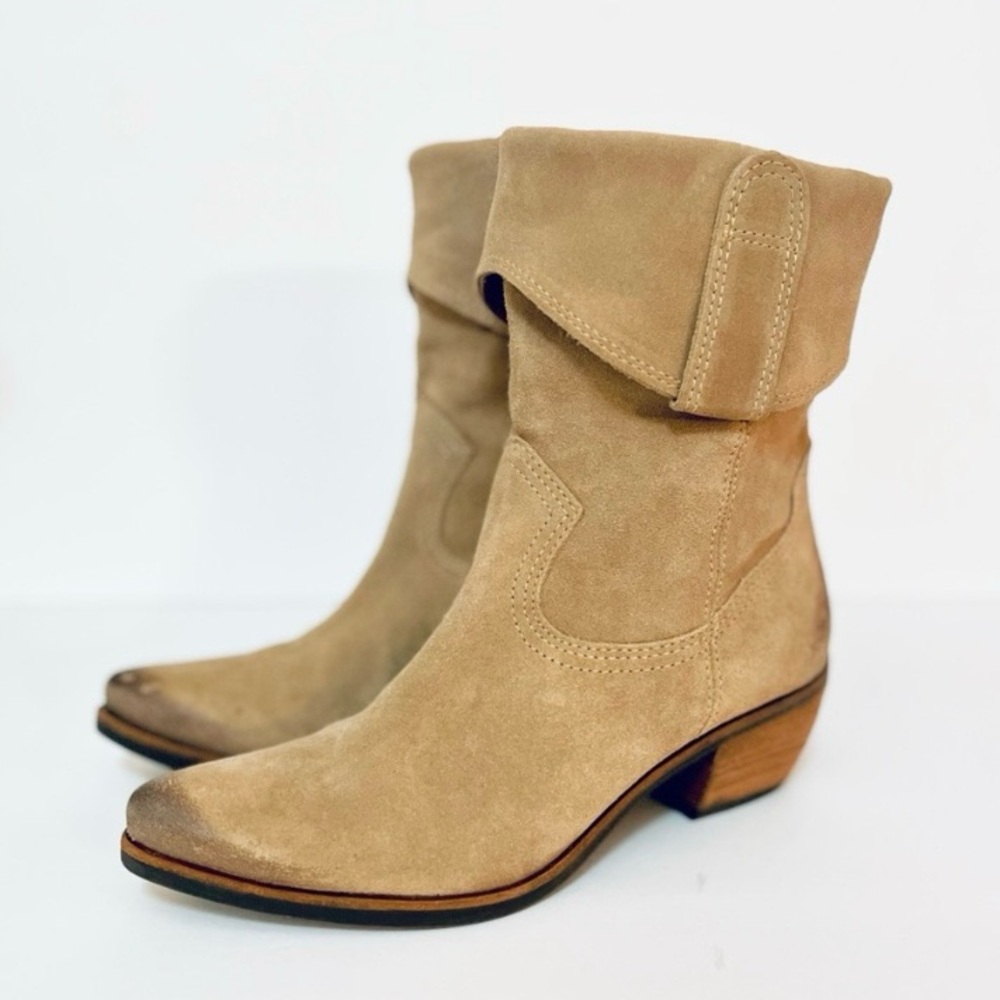 New MATISSE Patriot Suede Slouch Tan Western Boots Womenās Size 6.5